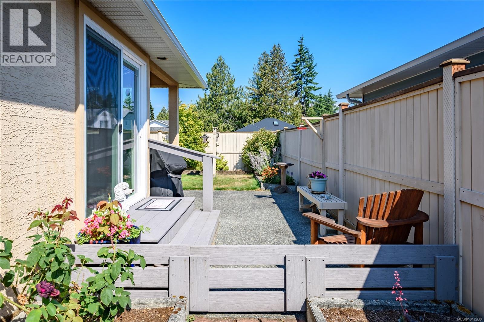 620 Banks Ave W, Parksville