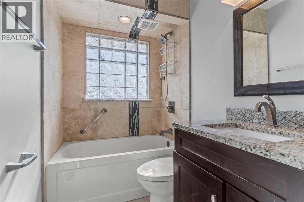 Photo 17 of 7424 Fleetwood Drive Se, Calgary AB