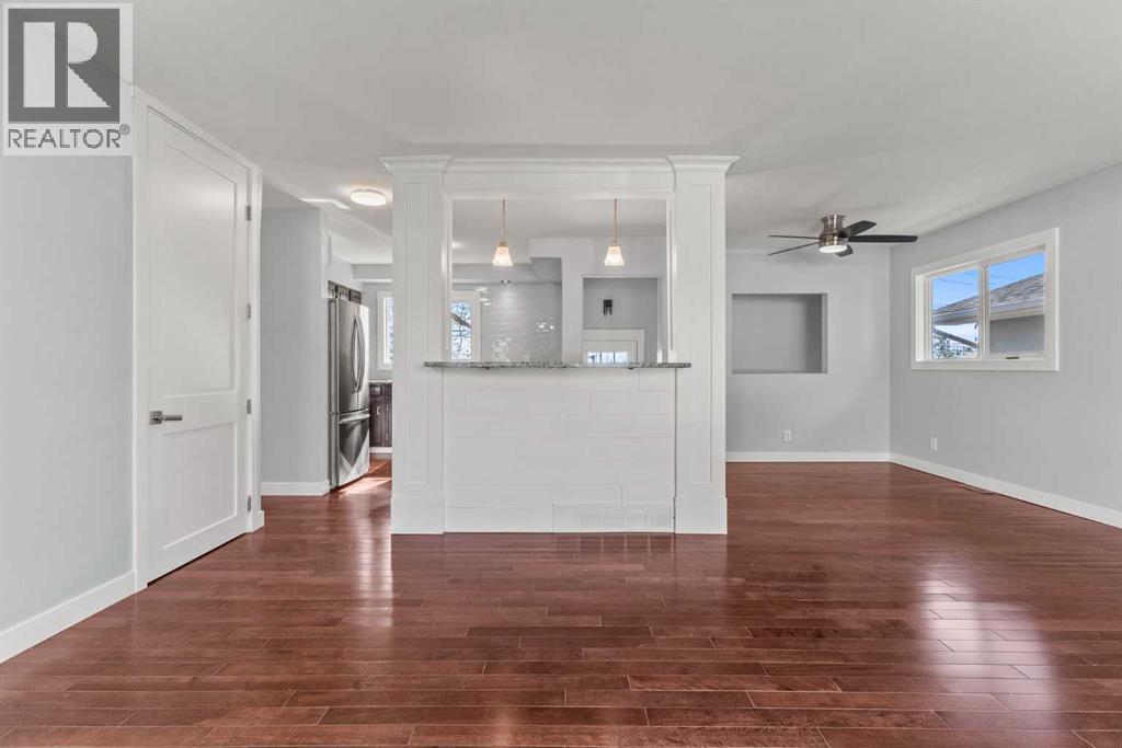 Photo 7 of 7424 Fleetwood Drive Se, Calgary AB