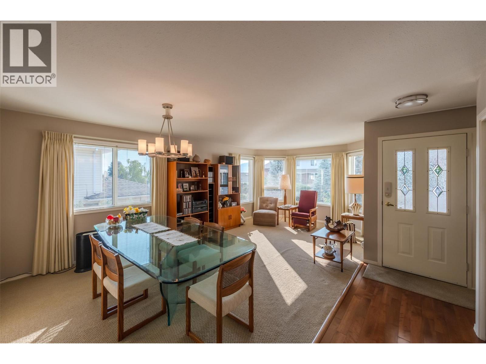  8518 Primrose Lane, Osoyoos