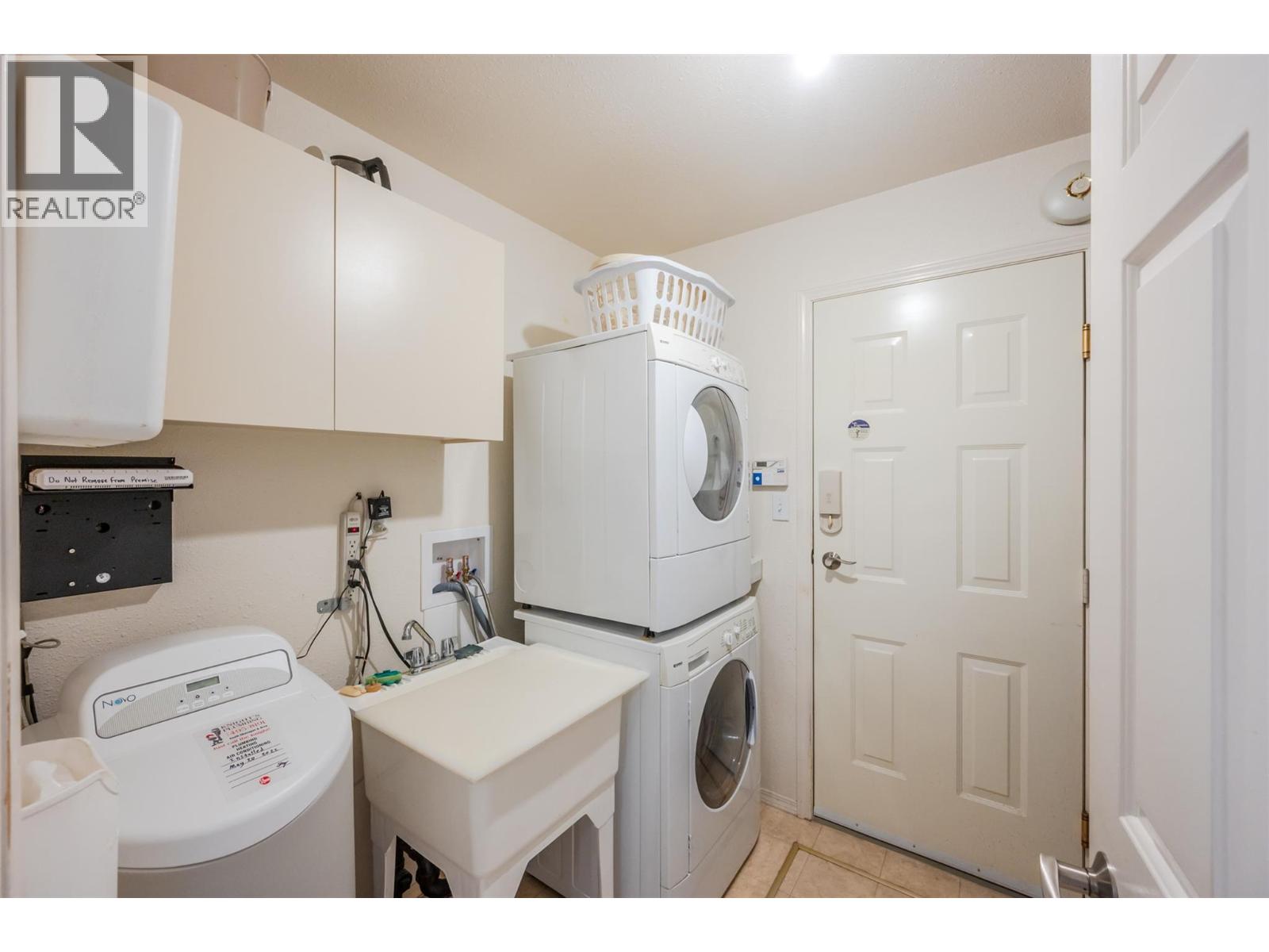  8518 Primrose Lane, Osoyoos