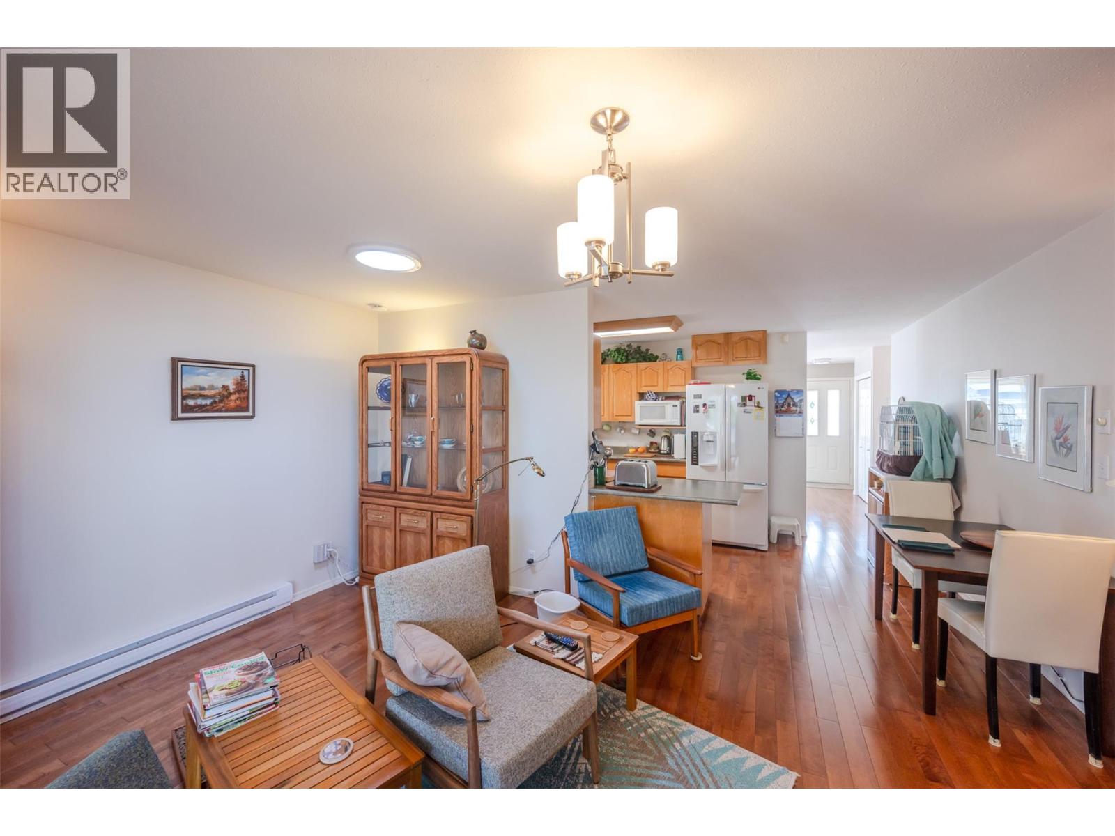  8518 Primrose Lane, Osoyoos