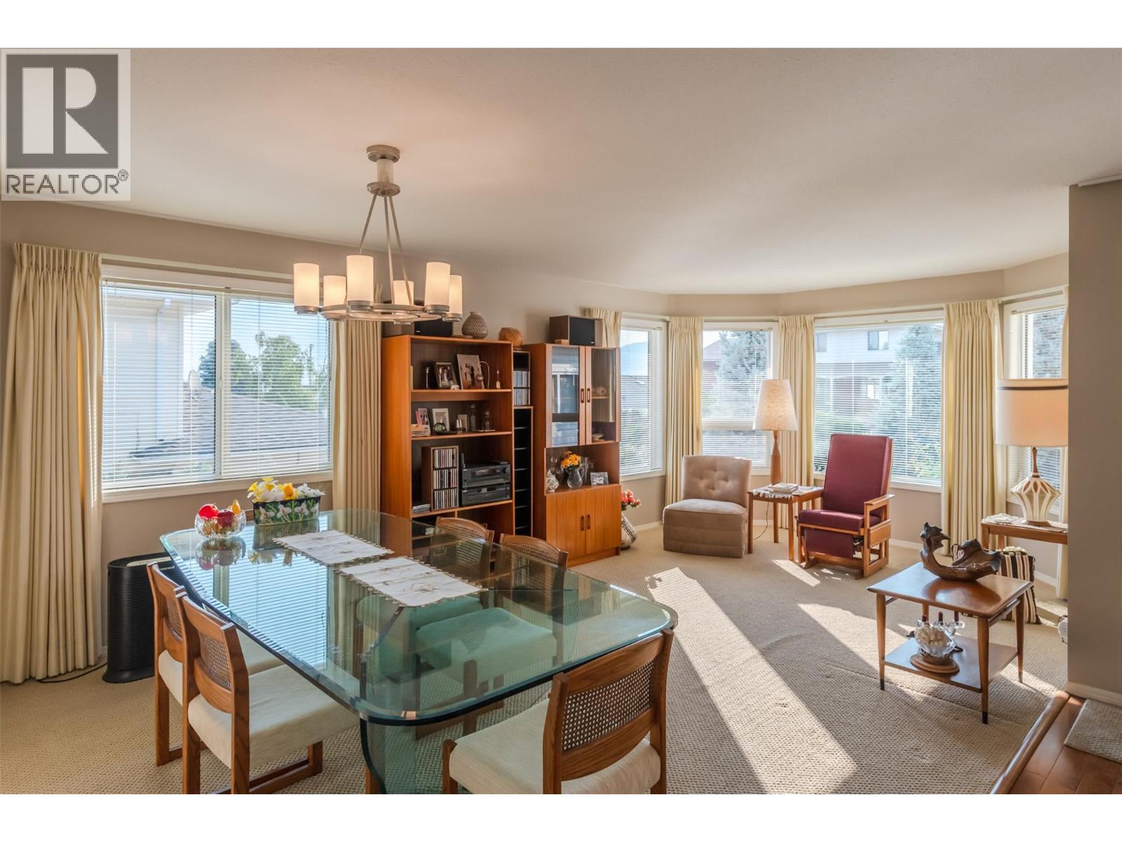  8518 Primrose Lane, Osoyoos