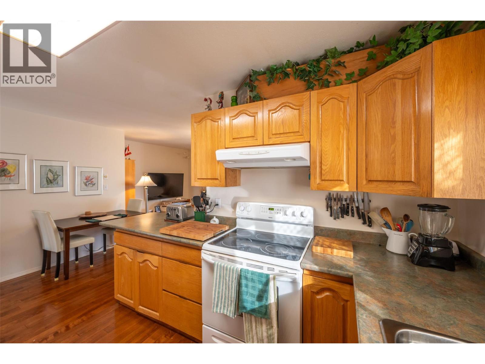  8518 Primrose Lane, Osoyoos