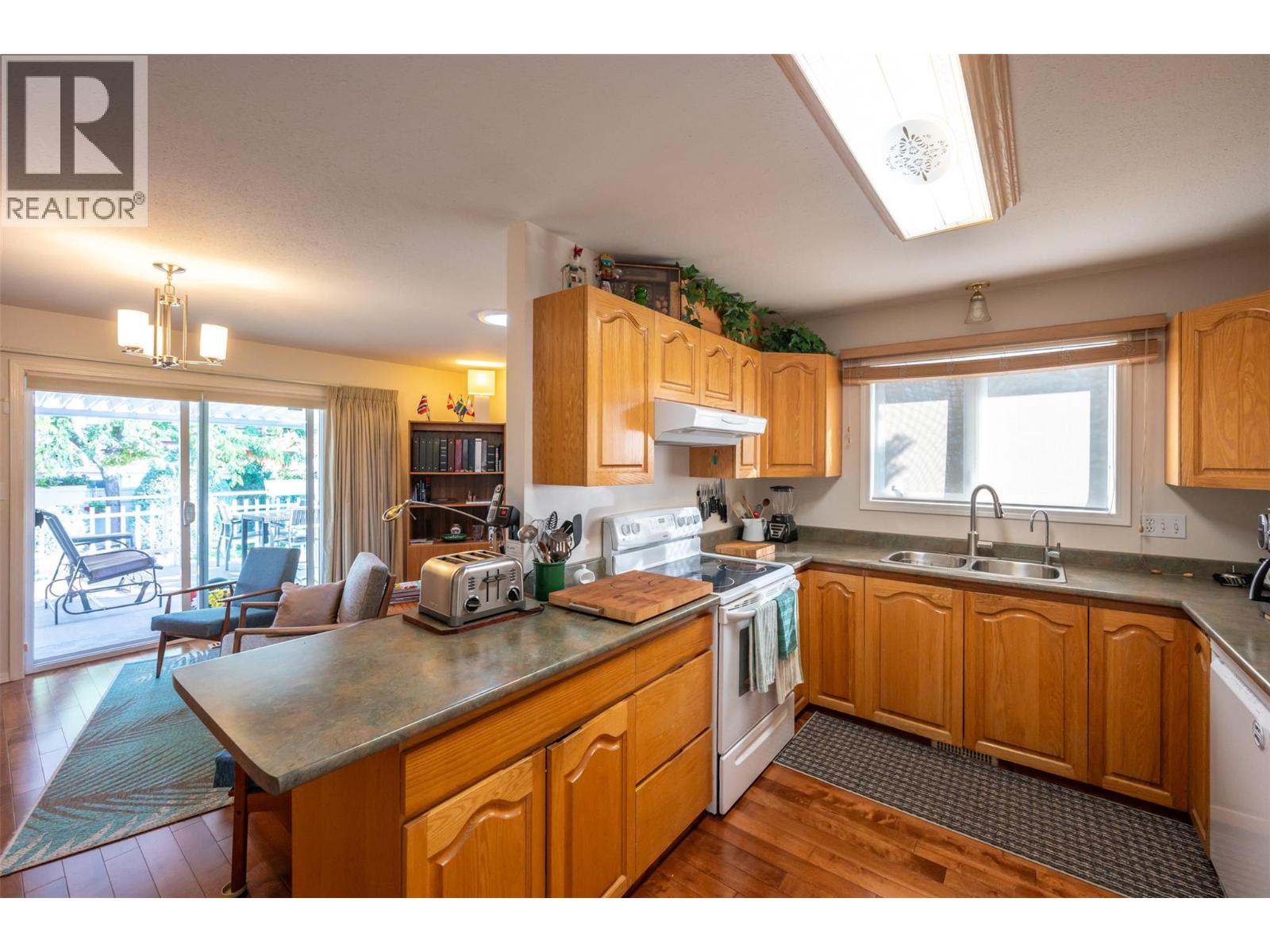  8518 Primrose Lane, Osoyoos