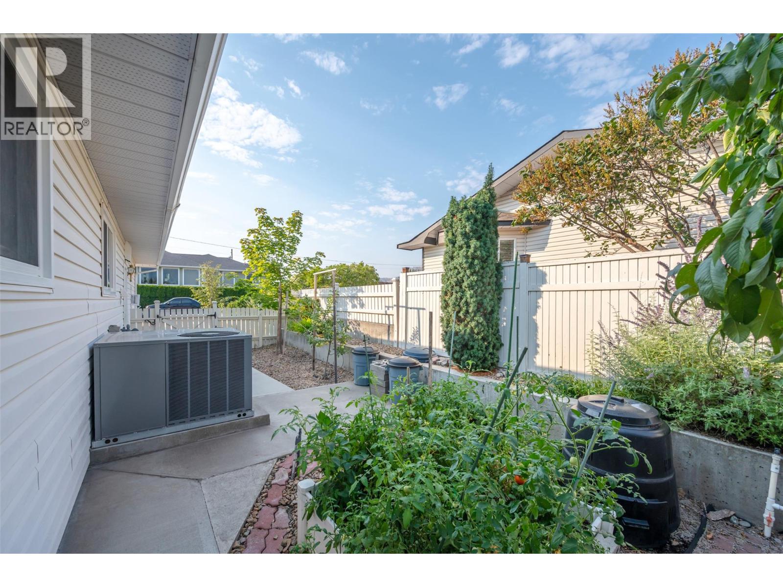  8518 Primrose Lane, Osoyoos