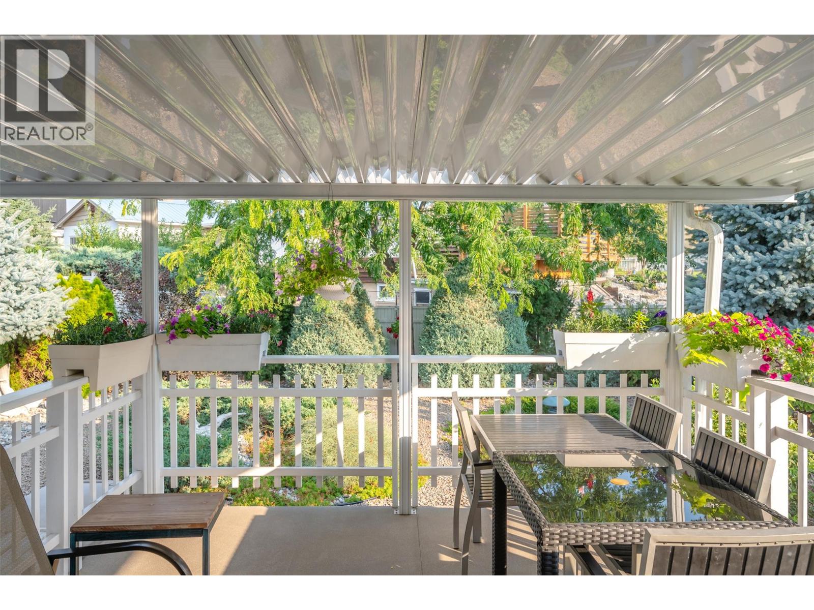  8518 Primrose Lane, Osoyoos