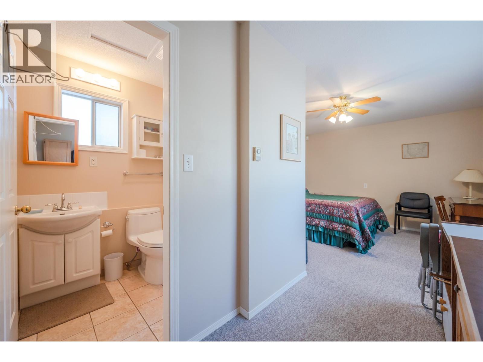  8518 Primrose Lane, Osoyoos