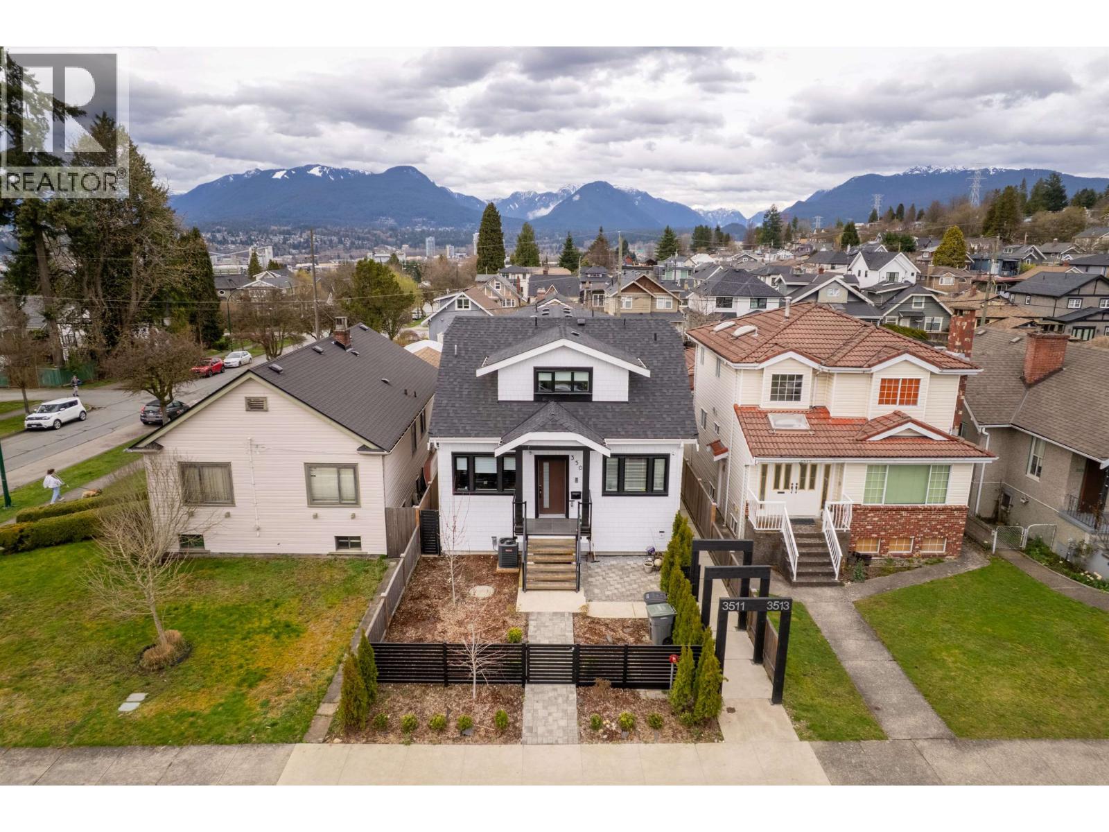 Photo 23 of 3511 Triumph Street, Vancouver BC