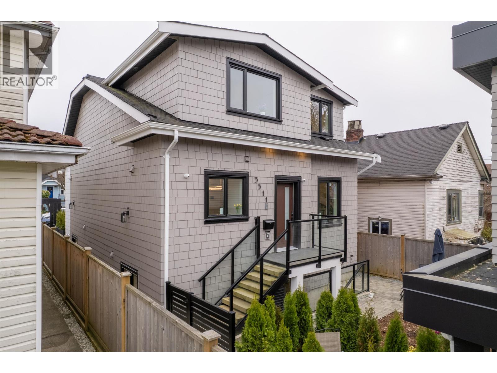 Photo 26 of 3511 Triumph Street, Vancouver BC