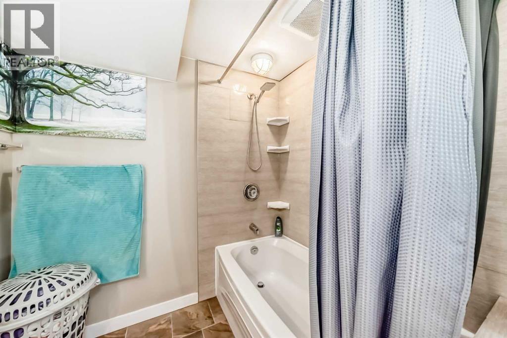 Photo 34 of 1611 Radisson Drive Se, Calgary AB