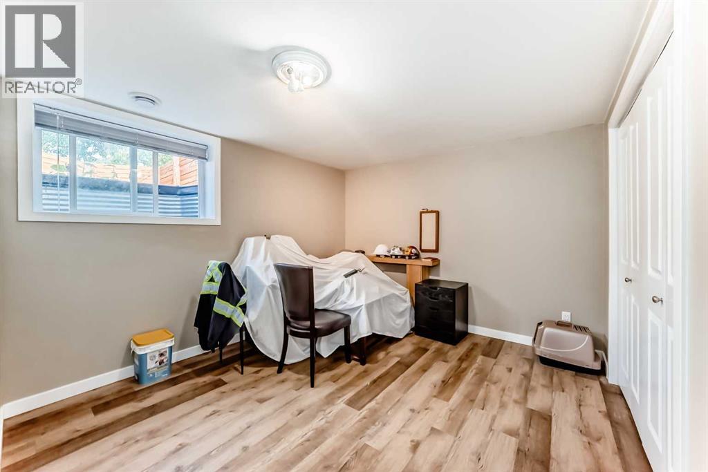 Photo 31 of 1611 Radisson Drive Se, Calgary AB