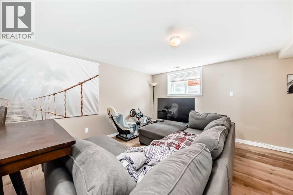 Photo 27 of 1611 Radisson Drive Se, Calgary AB