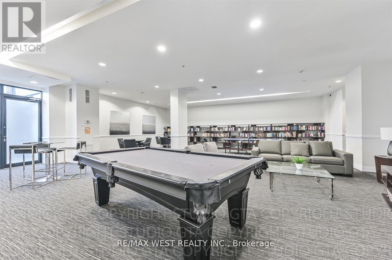 Photo 29 of 606 2900 Highway 7 Road, Vaughan ON