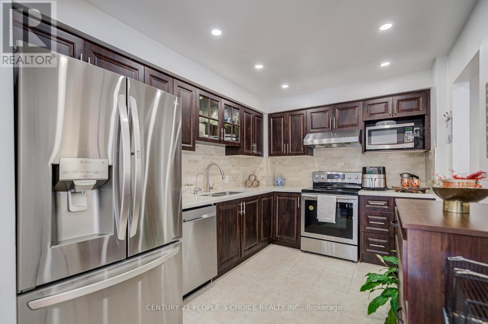 Photo 22 of 53 2766 Folkway Drive, Mississauga ON
