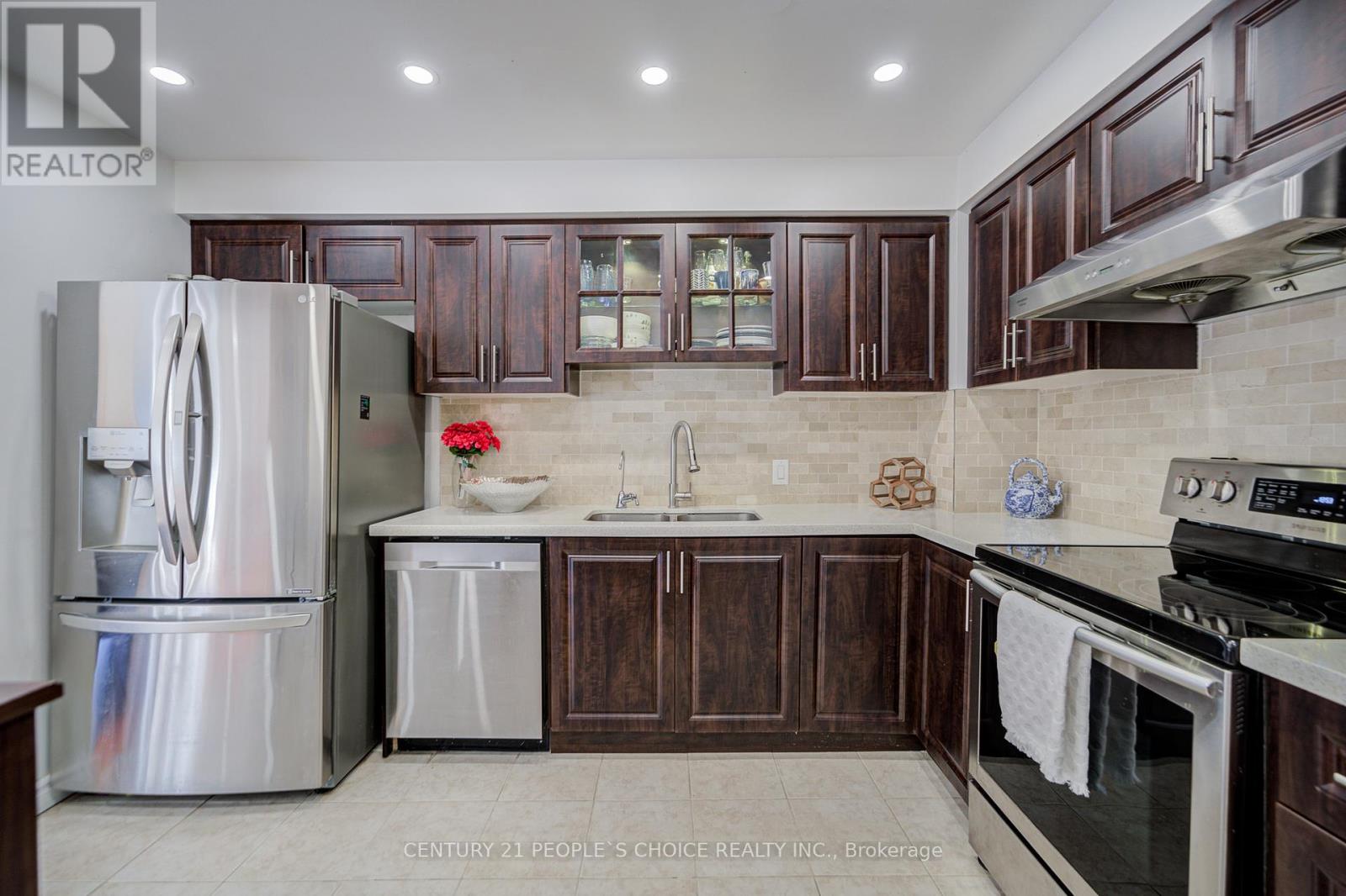 Photo 24 of 53 2766 Folkway Drive, Mississauga ON