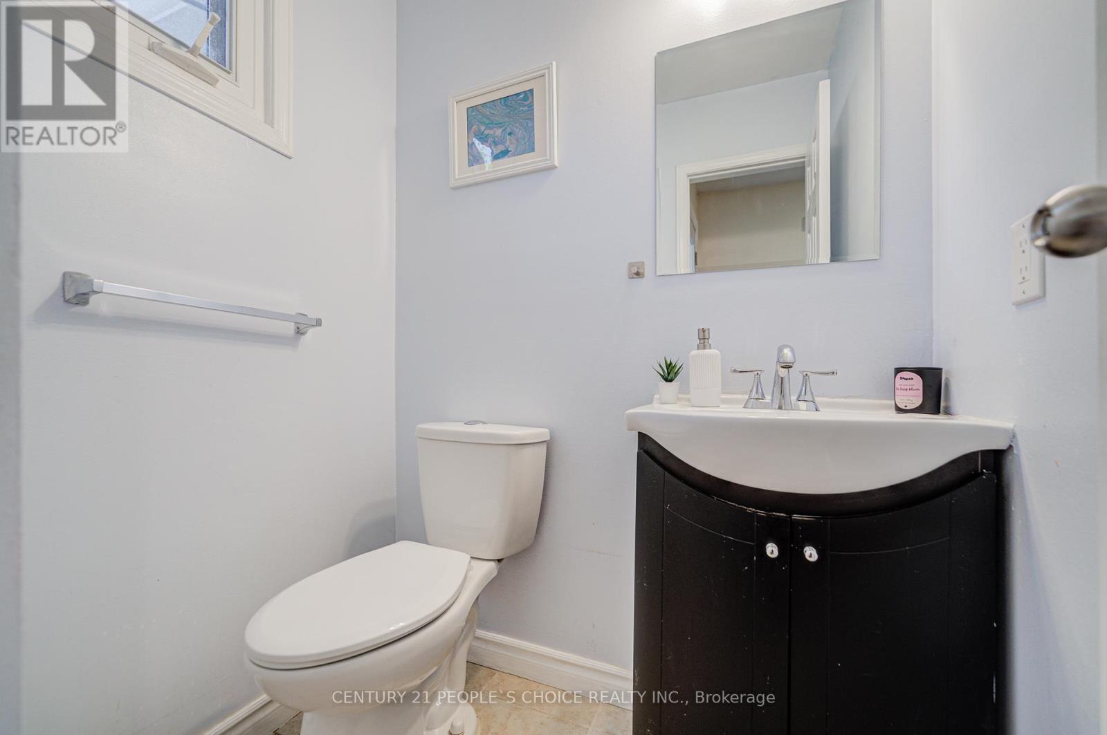 Photo 9 of 53 2766 Folkway Drive, Mississauga ON