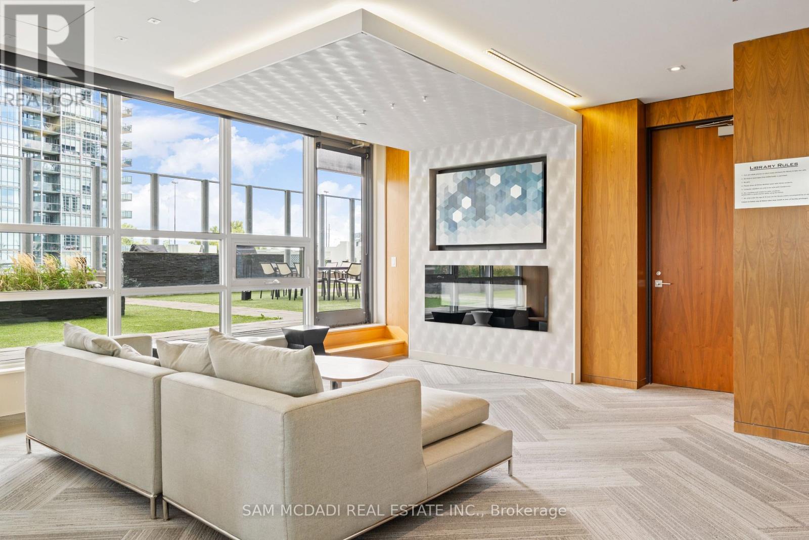 Photo 28 of 1109 36 Park Lawn Road, Toronto ON