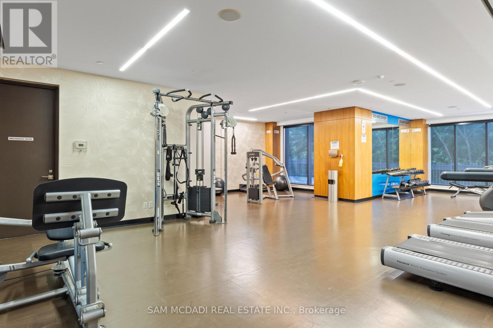 Photo 29 of 1109 36 Park Lawn Road, Toronto ON