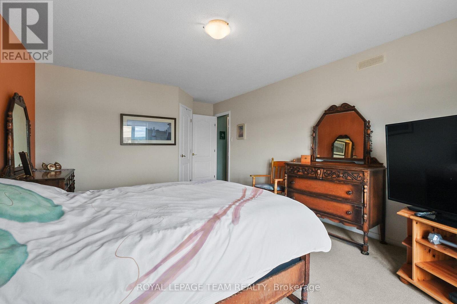 Photo 30 of 503 136 Edwards Street, Clarencerockland ON