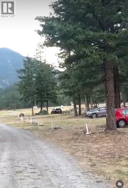 3023 Highway 3, Hedley