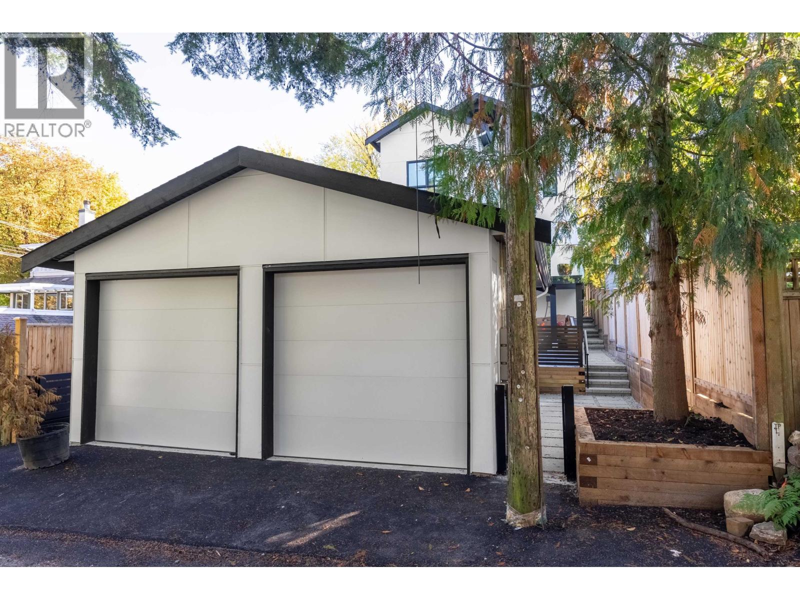 Photo 27 of 1 4215 W 13 Th Avenue, Vancouver BC