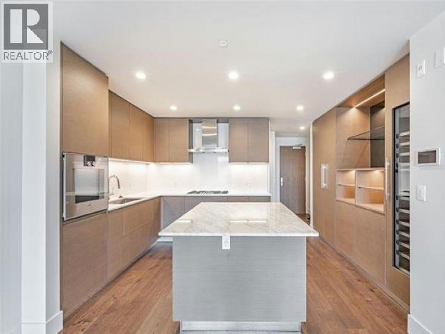 Photo 11 of 303 3639 W 16th Avenue, Vancouver BC