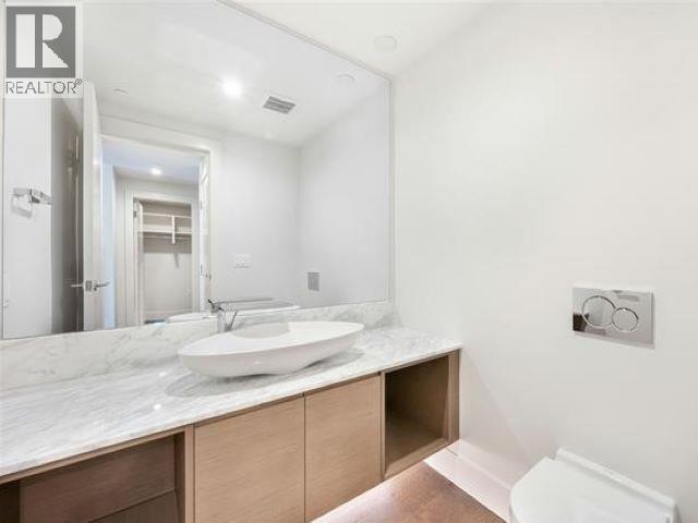 Photo 18 of 303 3639 W 16th Avenue, Vancouver BC