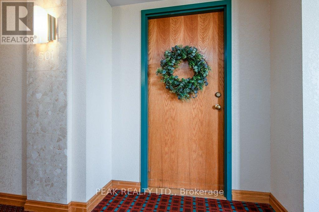Photo 4 of 501 30 Blue Springs Drive, Waterloo ON