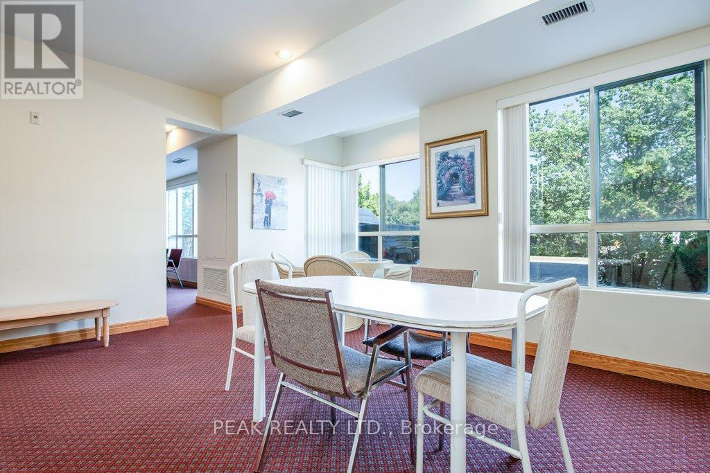 Photo 42 of 501 30 Blue Springs Drive, Waterloo ON