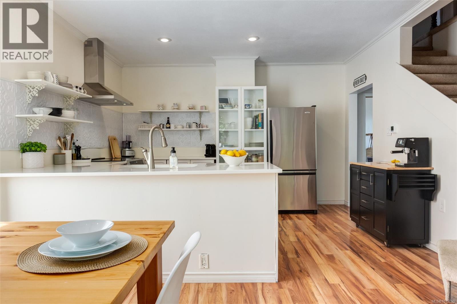 Photo 17 of 536 Bradley St, Nanaimo BC