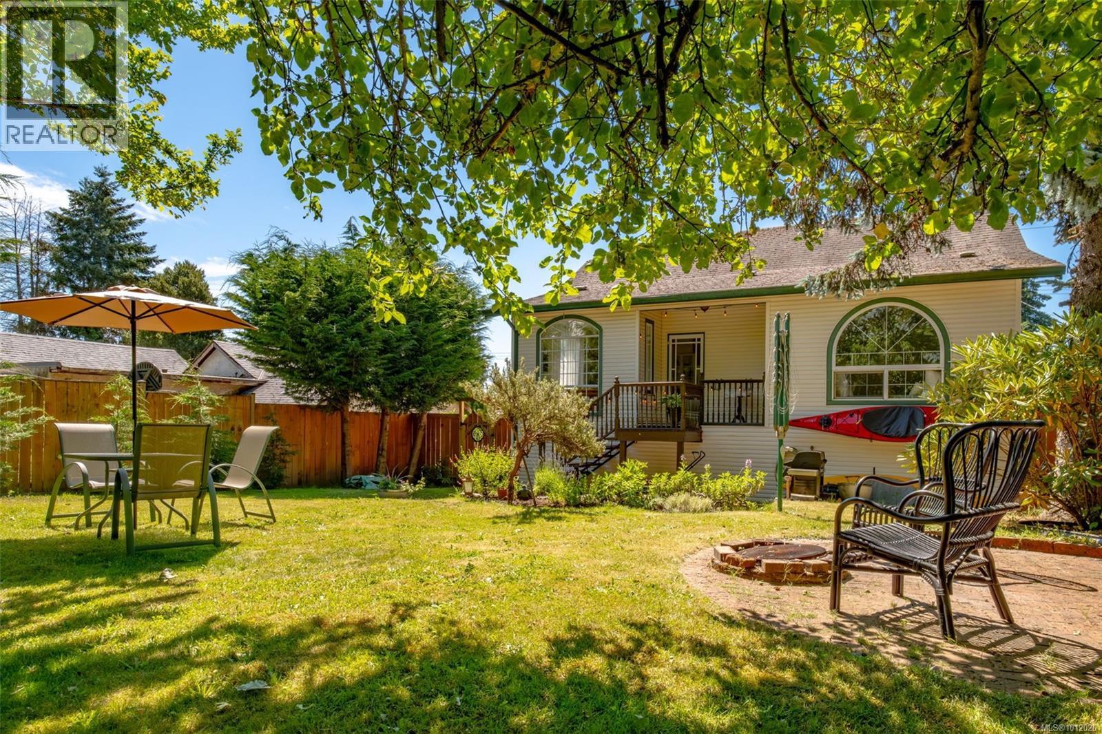Photo 46 of 536 Bradley St, Nanaimo BC