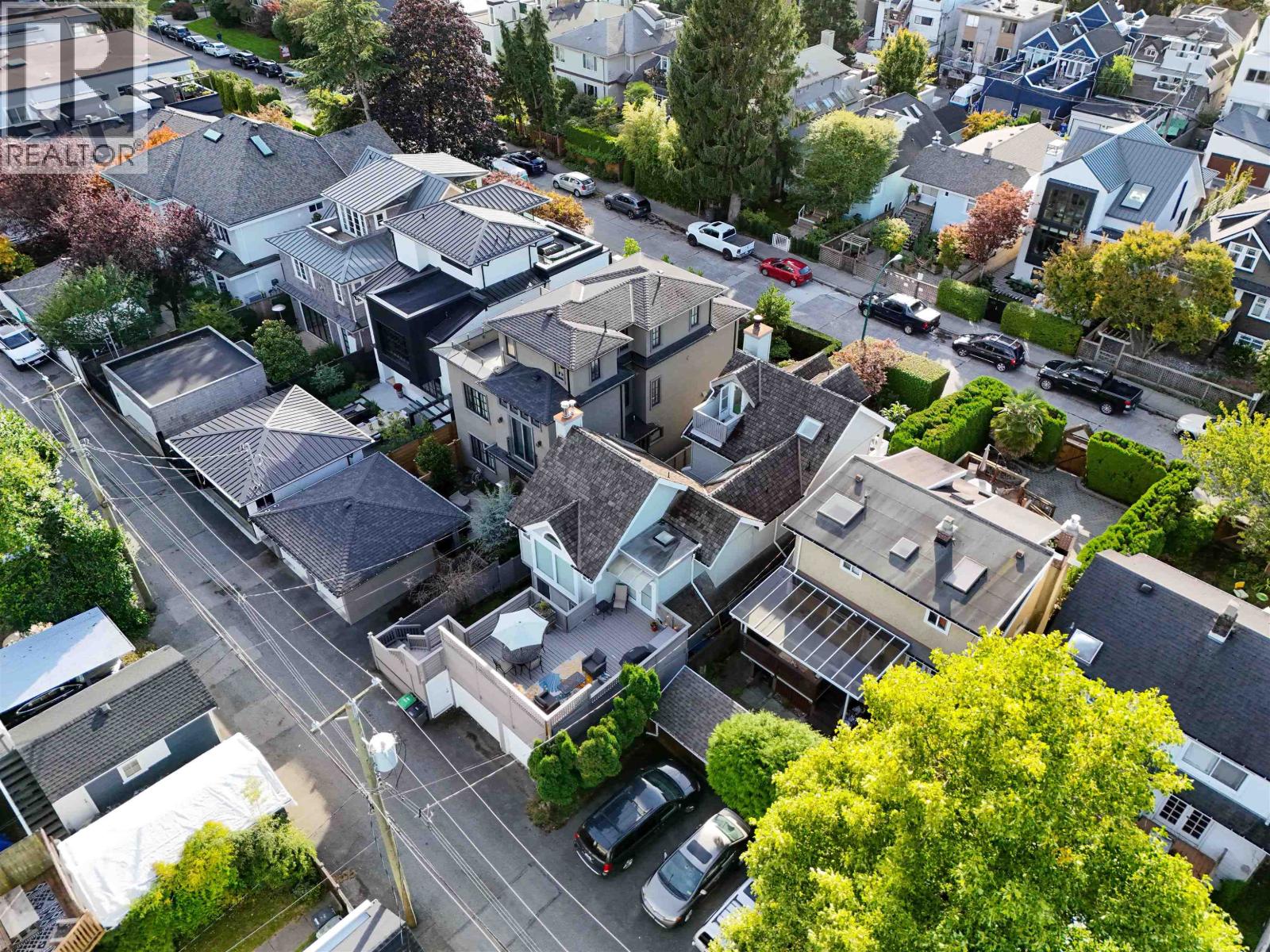 1346 LABURNUM STREET, Vancouver