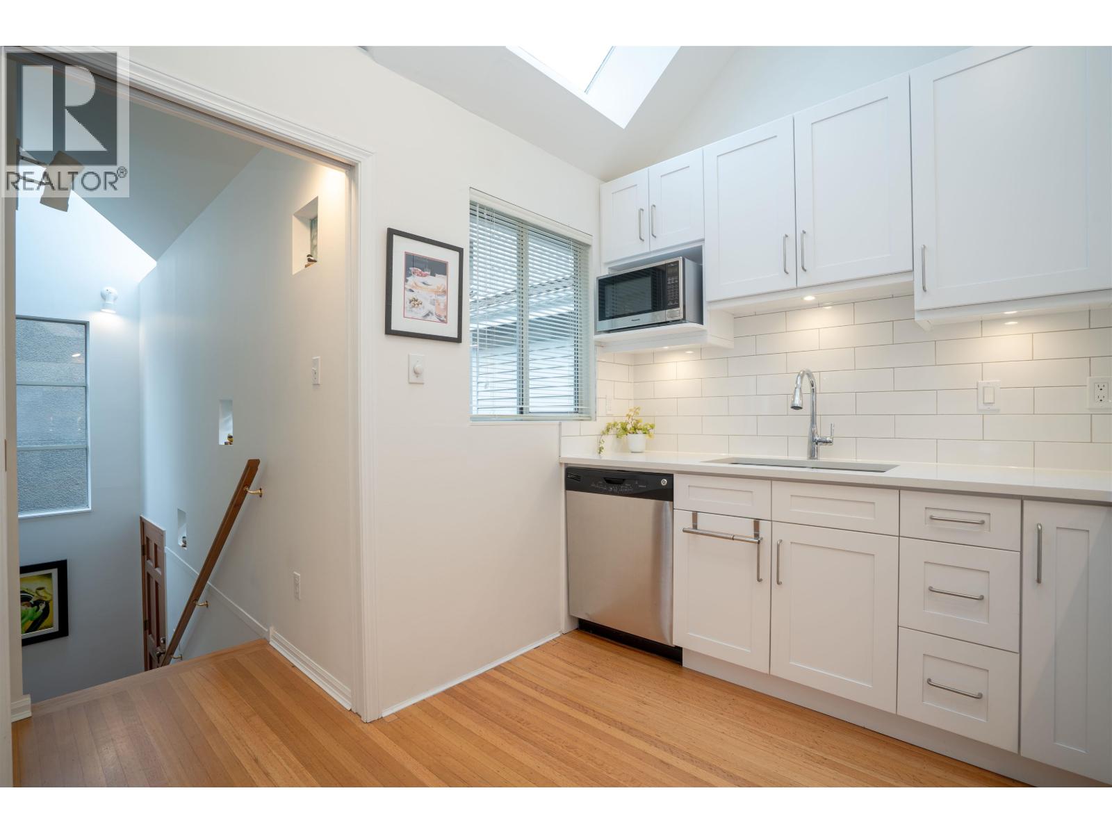 1346 LABURNUM STREET, Vancouver