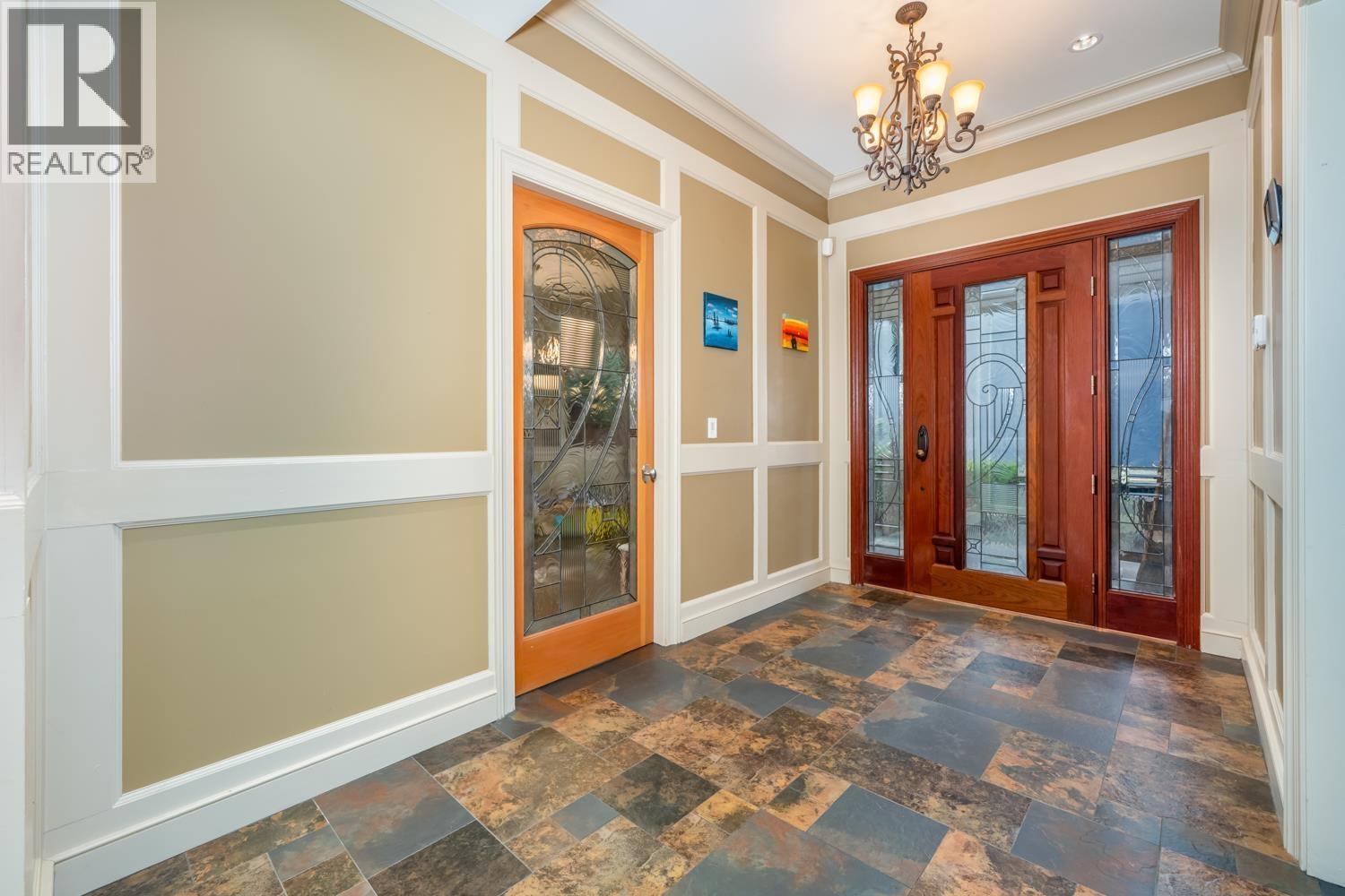 Photo 3 of 5085 1 Avenue, Delta BC