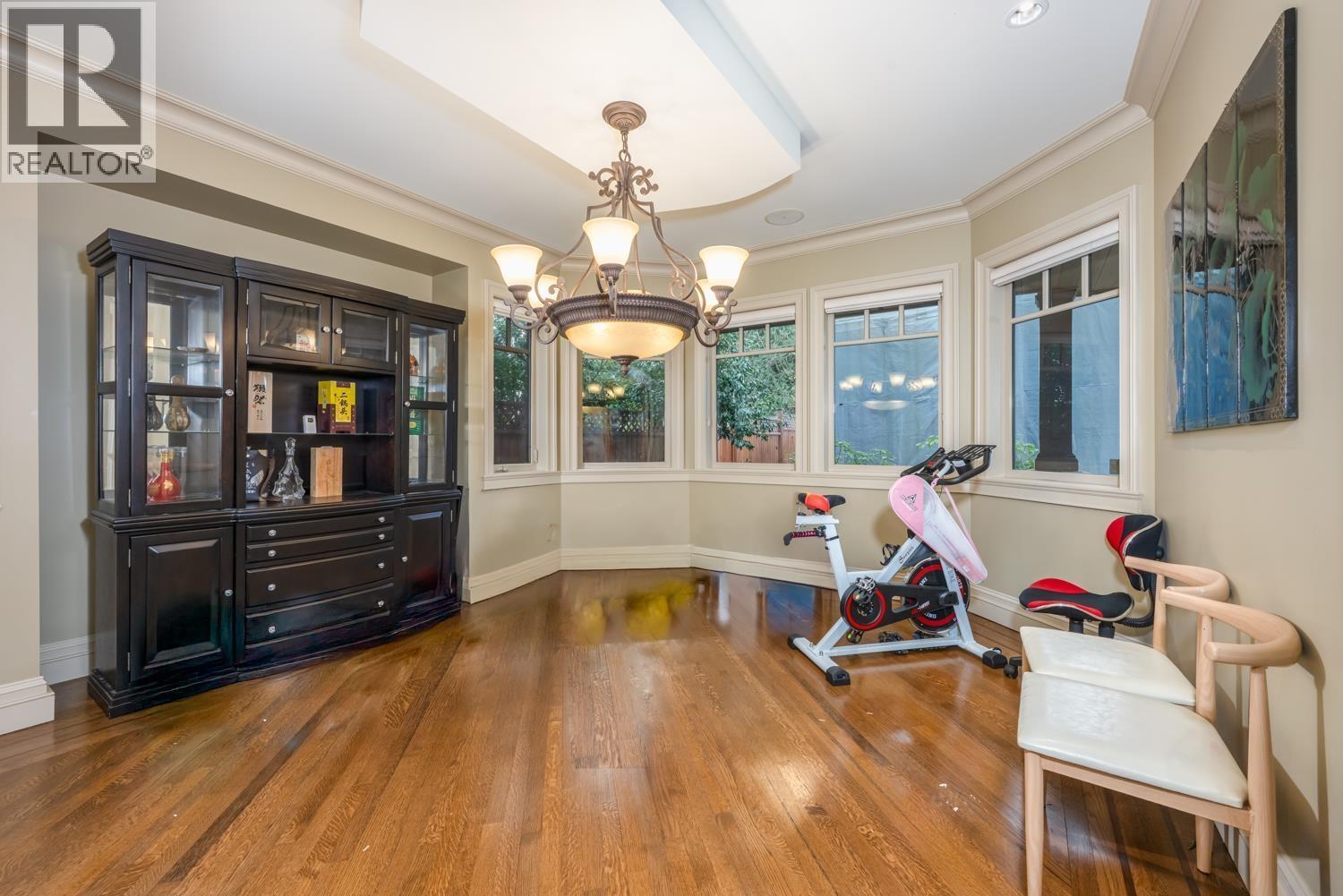Photo 5 of 5085 1 Avenue, Delta BC