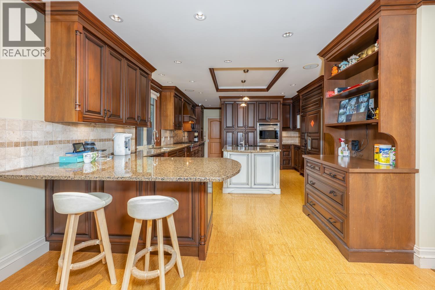Photo 8 of 5085 1 Avenue, Delta BC