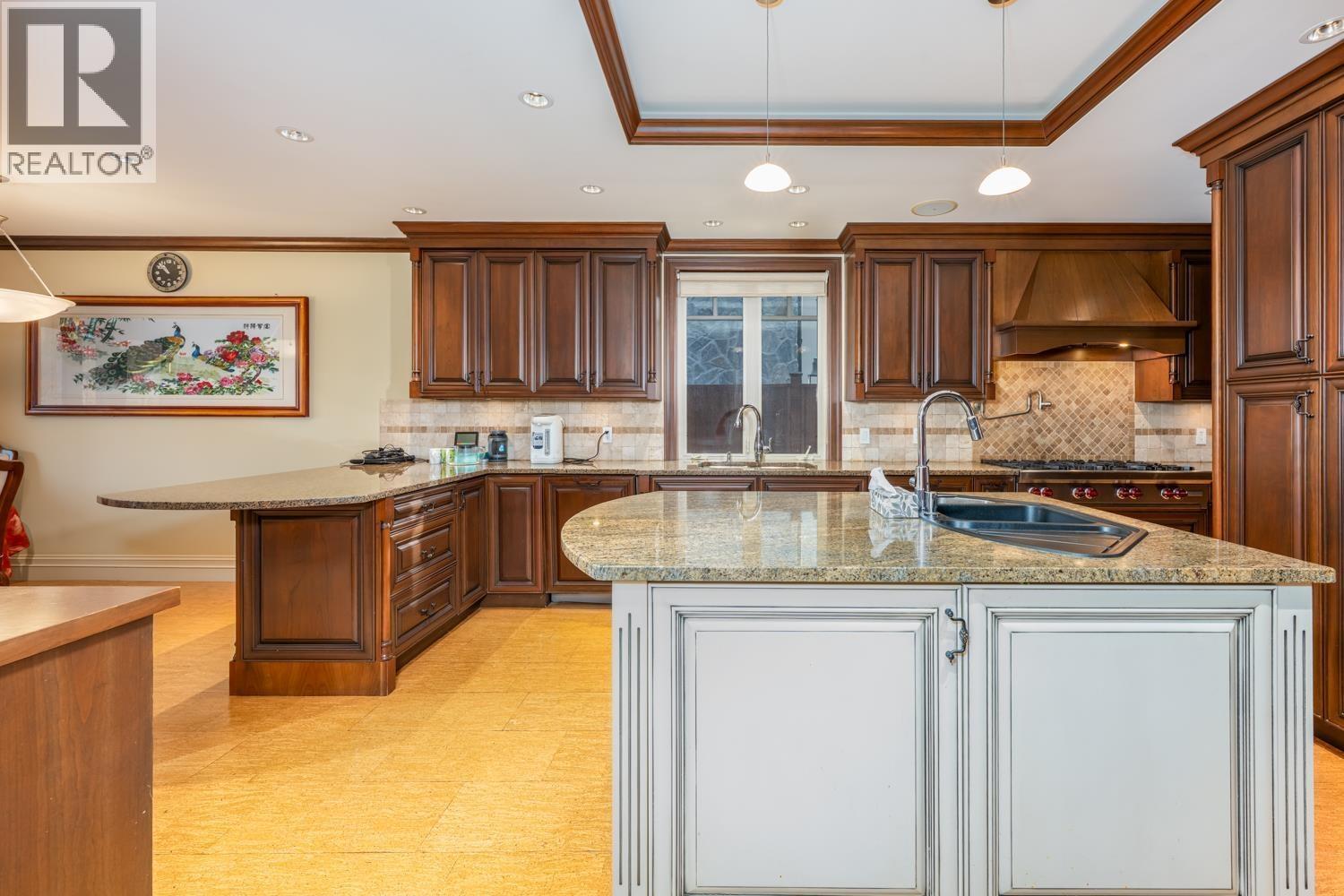Photo 9 of 5085 1 Avenue, Delta BC
