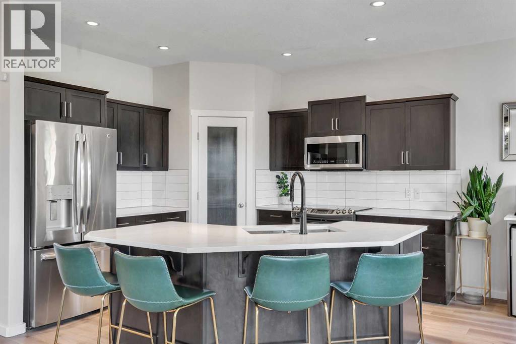 Photo 4 of 367 Sagewood Place Sw, Airdrie AB