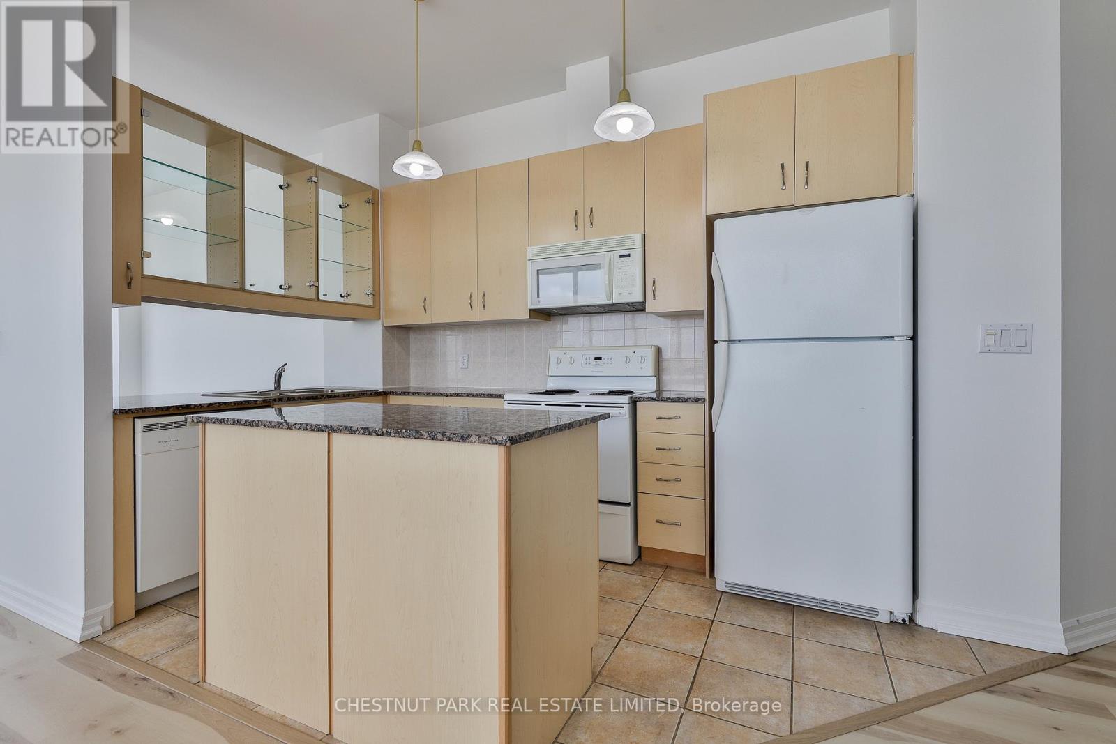 Photo 19 of 1108 797 Don Mills Road, Toronto ON