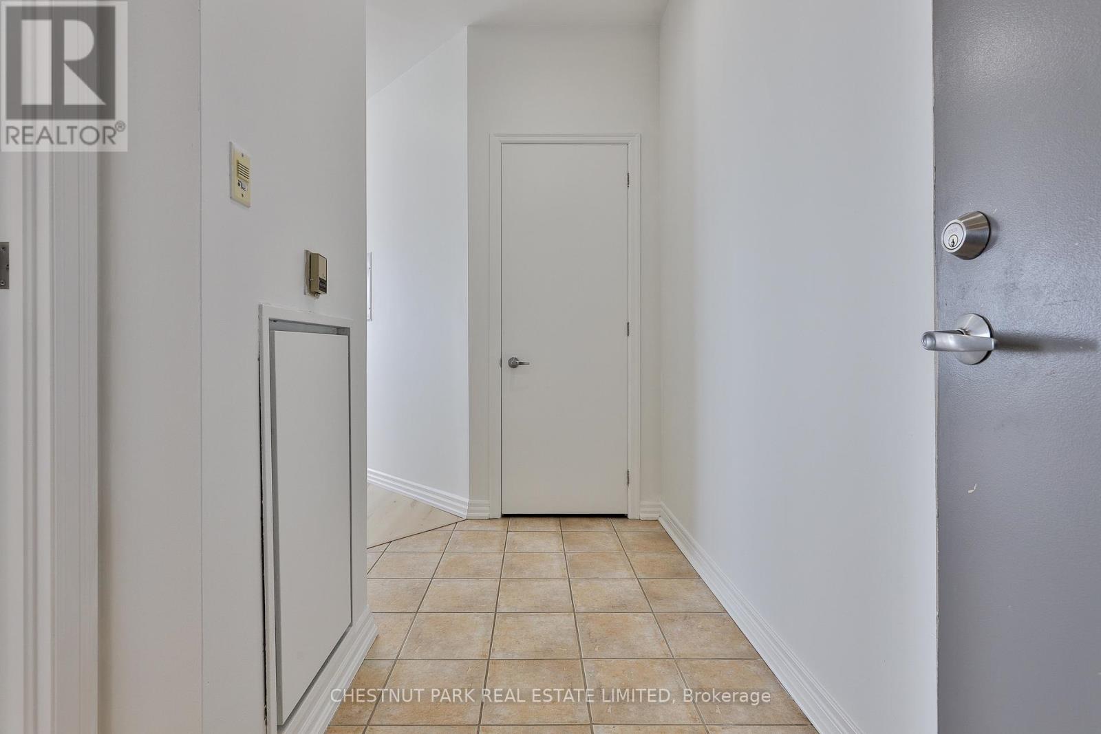 Photo 5 of 1108 797 Don Mills Road, Toronto ON