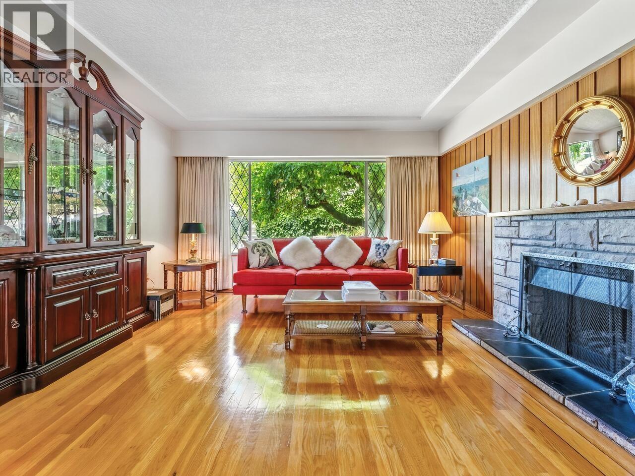 Photo 4 of 2354 Harrison Drive, Vancouver BC
