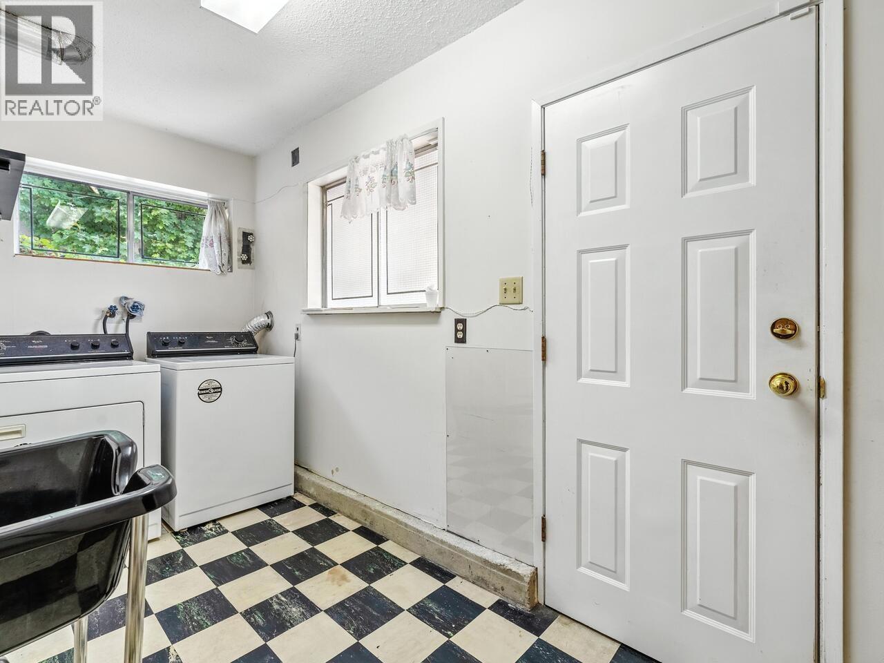 Photo 25 of 2354 Harrison Drive, Vancouver BC