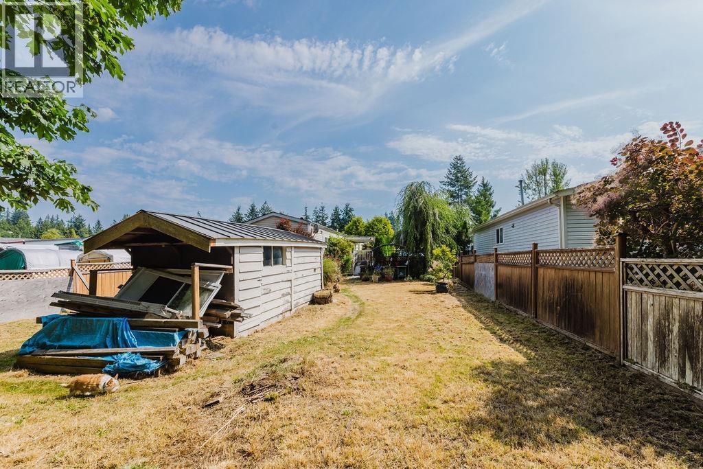 83 1413 SUNSHINE COAST HIGHWAY, Gibsons