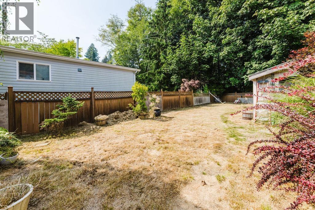 83 1413 SUNSHINE COAST HIGHWAY, Gibsons