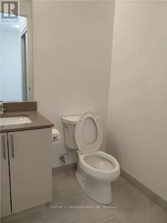 Photo 3 of 621 W 268 Buchanan Drive, Markham ON