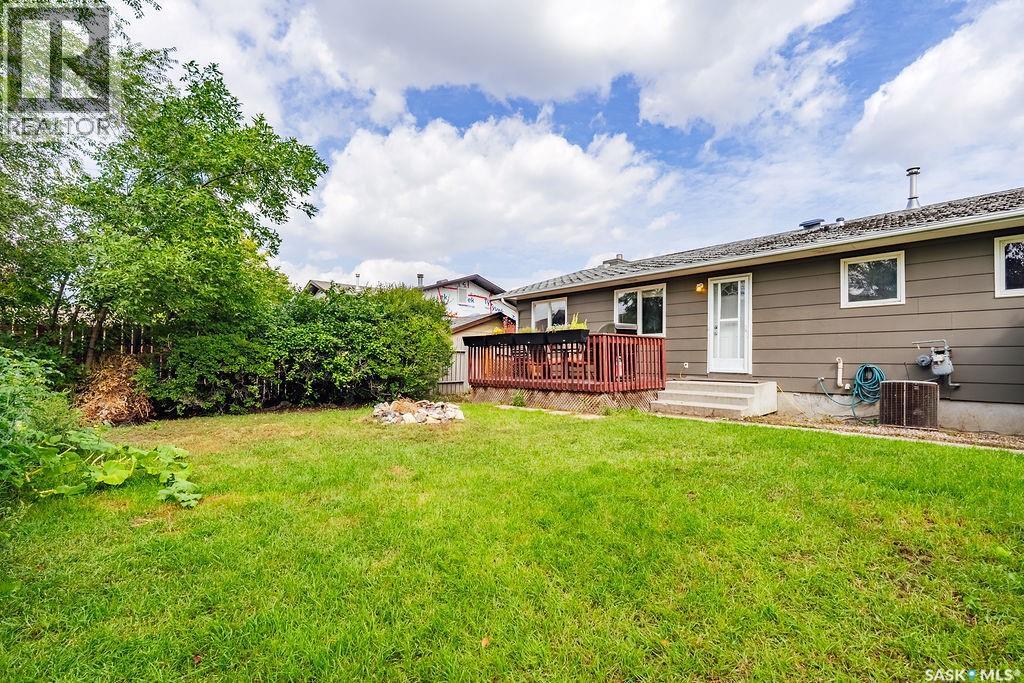 Photo 36 of 243 Roborecki Crescent, Saskatoon SK