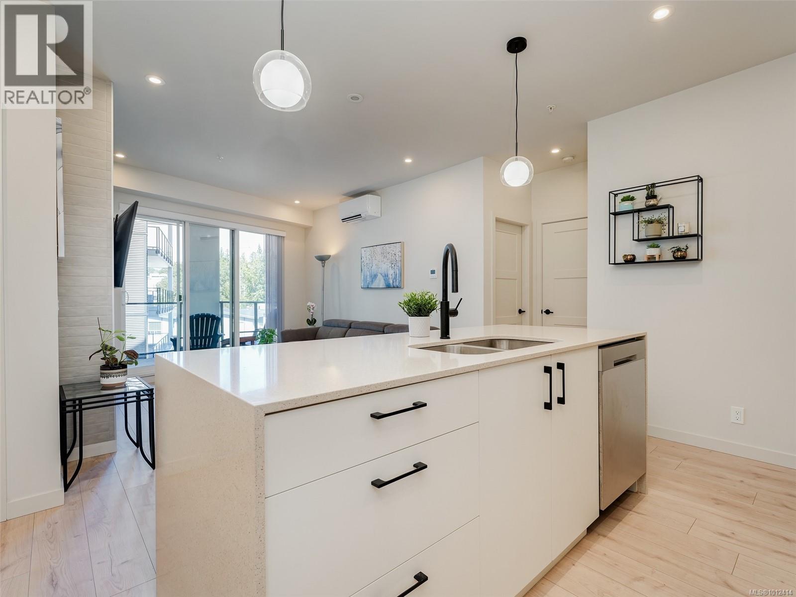 Photo 8 of 406 958 Pharoah Mews, Langford BC