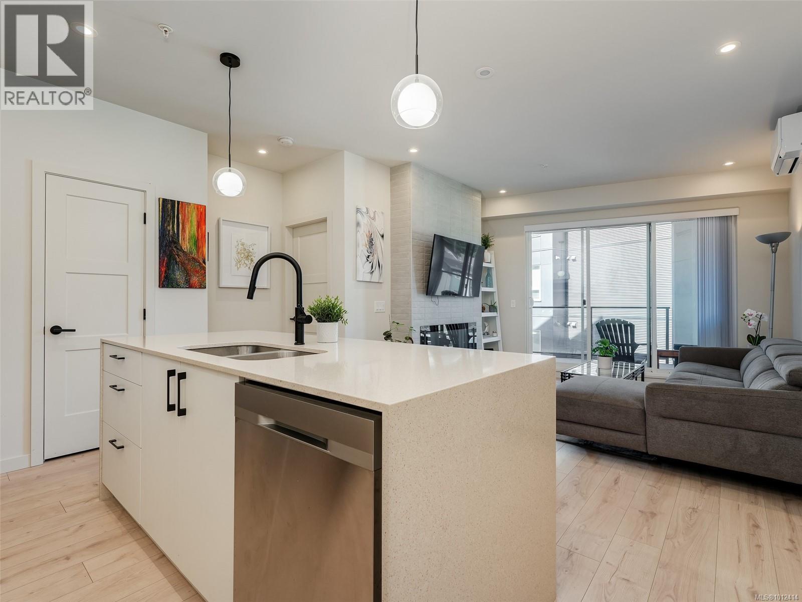 Photo 9 of 406 958 Pharoah Mews, Langford BC