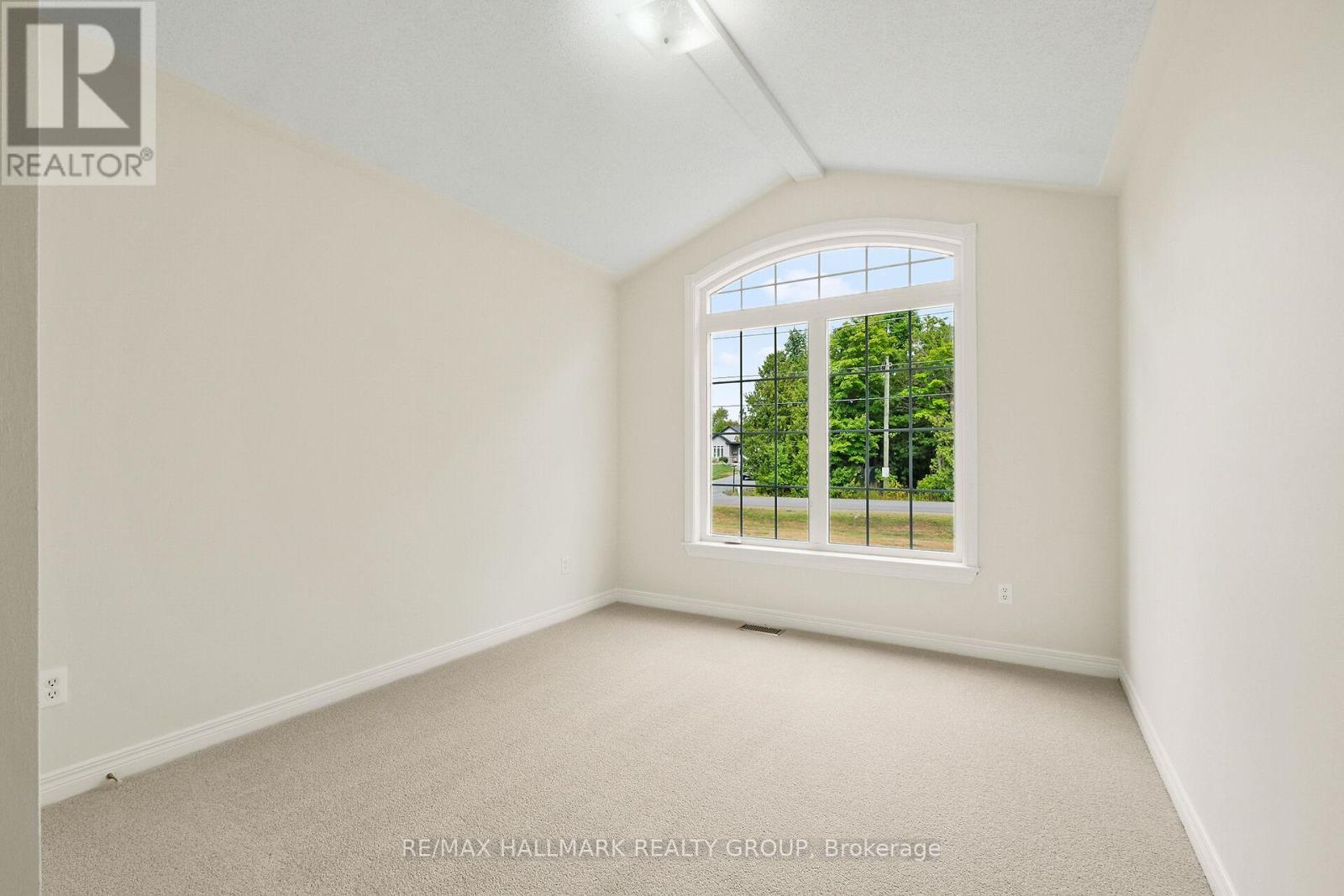 Photo 38 of 207 Northcote Drive, Beckwith ON